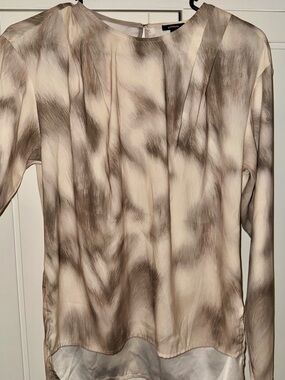 Express Brush-Stroke Long Sleeve Top in Cream and Brown